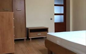Затишна квартира в спальному районі